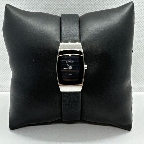 Skagen 271SSLB Women's Black Leather Analog Dial Quartz Genuine Watch JNA552 - Picture 1 of 11